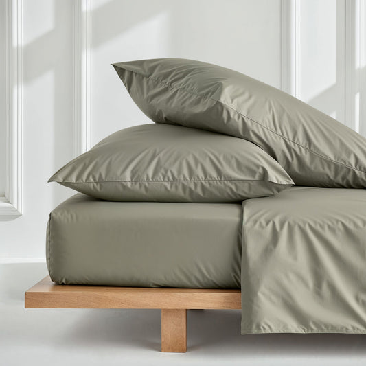 Luxe Australian sateen sheet set in blue and white
