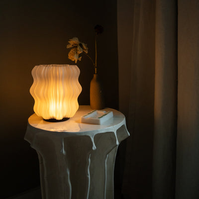 Mini Wavy Cordless Table Lamp