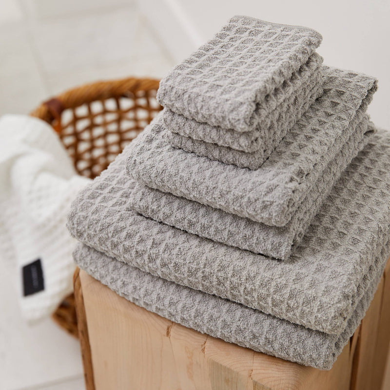Geometry waffle weave bath towel